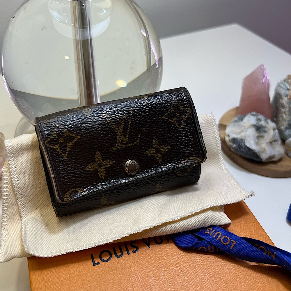 Louis Vuitton key & card holder